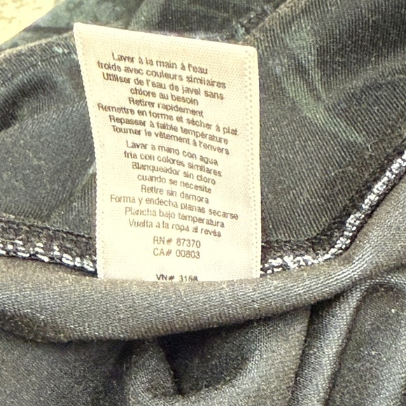 Alo Cropped Leggings Size M - Picture 9 of 10